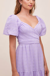 ASTR the Label - SONNET PUFF SLEEVE MIDI DRESS - PURPLE