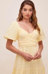 ASTR the Label - SONNET PUFF SLEEVE MIDI DRESS - YELLOW