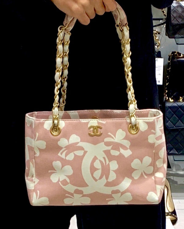 Chanel - Clover-Print Shoulder Bag